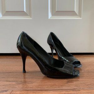 Stuart Weitzman patent leather heel